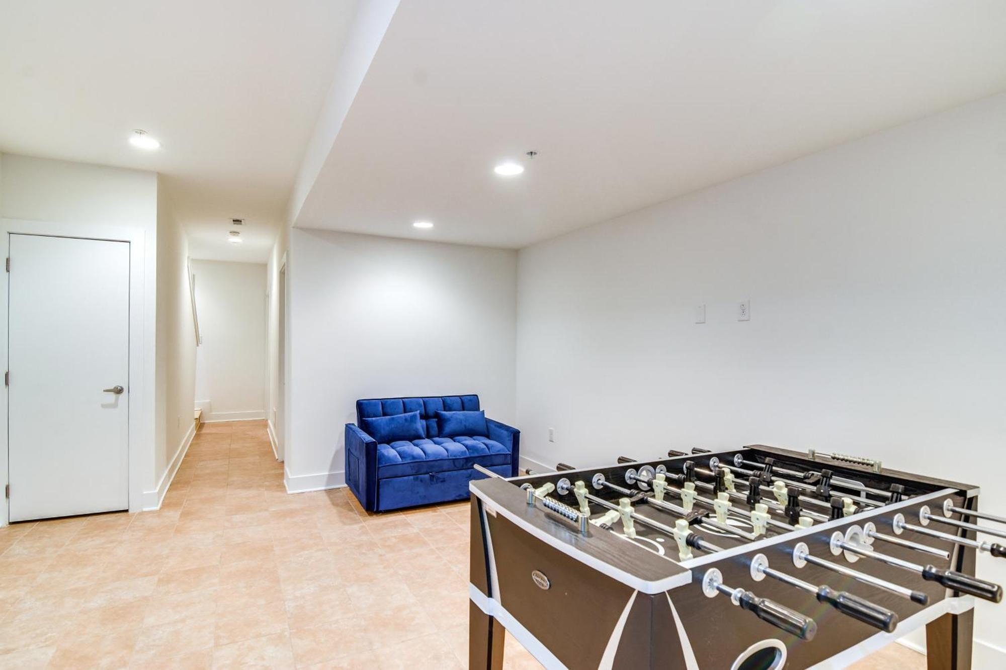 Holiday home 1 Mi To Old Town Townhome With Patio!